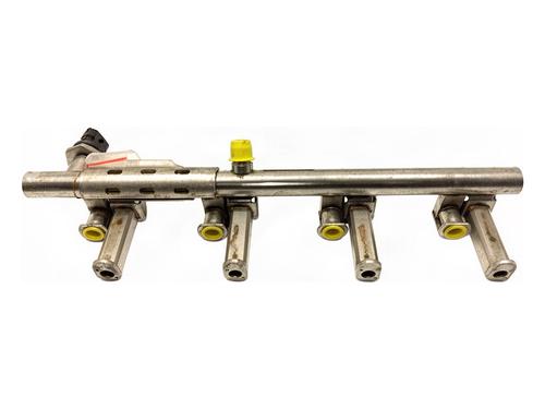 Used Injection rail Injection rail FORD MONDEO V Saloon (CD) 1.6 (181 hp) 40115716 40115716