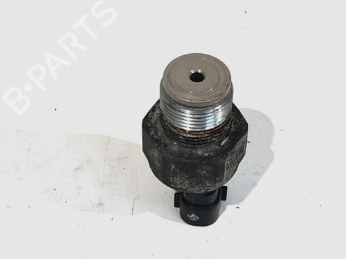 Used Electronic sensor Electronic sensor TOYOTA COROLLA Verso (ZER_, ZZE12_, R1_) 2.2 D-4D (AUR10_, AUR10R) (136 hp) 39290153 39290153
