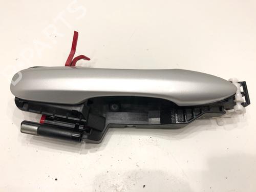 venstre-bagtil-udvendigt-handtag-toyota-corolla-saloon-_e21_-2019-39295366 main image