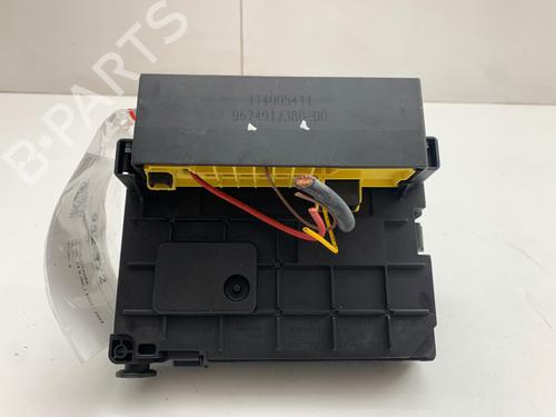 Fuse box CITROËN C4 II (NC_) 1.6 HDi 110 | BP39374873E1 - Image 3