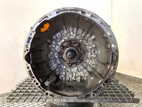 gearbox-mercedes-benz-cls-c218-2011-2012-2013-2014-2015-2016-2017-39295684 main image
