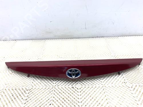 tailgate-trim-toyota-auris-_e18_-2012-2013-2014-2015-2016-2017-2018-2019-39326615 main image