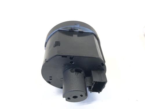 Headlight switch VW GOLF V (1K1) 2.0 TDI | BP39322707I24 - Image 3
