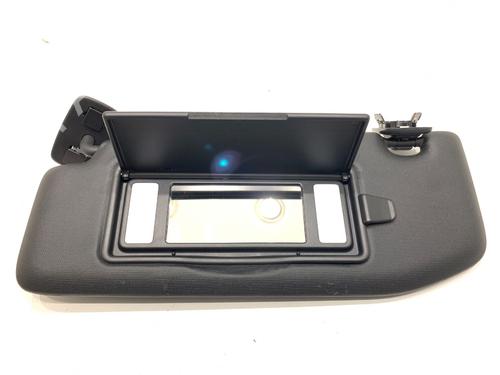 Used Left sun visor Left sun visor 39338514 39338514