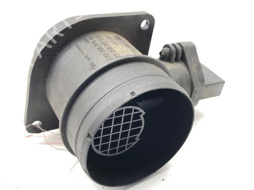 Mass air flow sensor AUDI A3 (8P1) 1.9 TDI | BP39304599M95 - Image 2