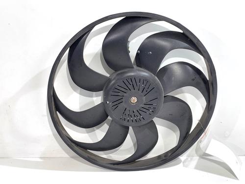 radiator-fan-volvo-v40-hatchback-525-2012-2013-2014-2015-2016-2017-2018-2019-39304441 main image