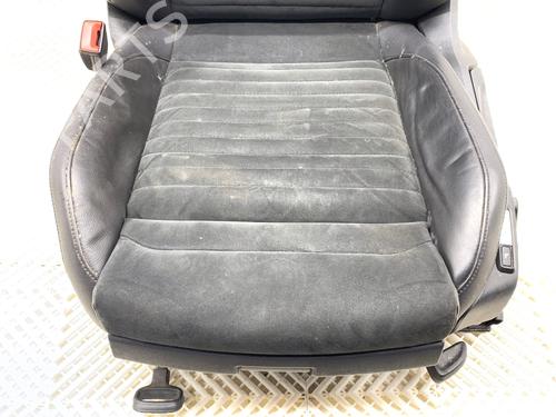 Sæde venstre fortil VW PASSAT B8 Variant (3G5, CB5) 2.0 TDI | BP39308425C15 - Image 4