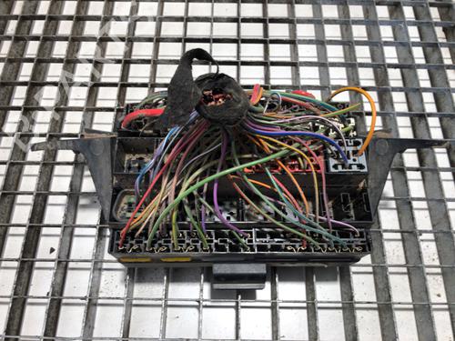 Used Fuse box Fuse box 39301127 39301127