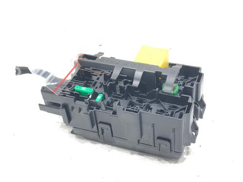Used Fuse box Fuse box 39282979 39282979