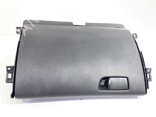 glove-box-renault-megane-iv-hatchback-b9amn_-2015-39339710 main image