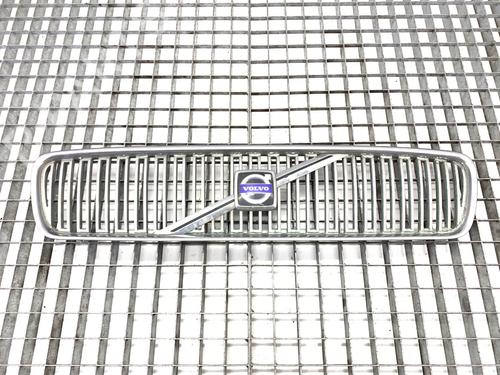 Used Grille Grille 39325374 39325374