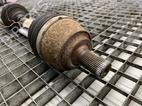 Left front driveshaft VOLVO V40 Hatchback (525) D3 | BP39543353M38 - Image 3