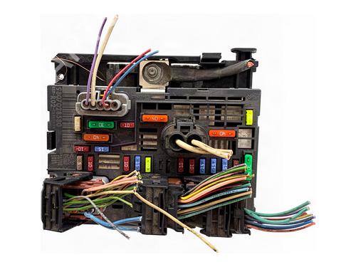 Used Fuse box Fuse box CITROËN C4 Picasso I MPV (UD_) 1.6 HDi (109 hp) 40056938 40056938