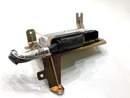 engine-control-unit-ecu-kia-picanto-i-sa-2004-2005-2006-2007-2008-2009-2010-2011-2012-39347313 main image