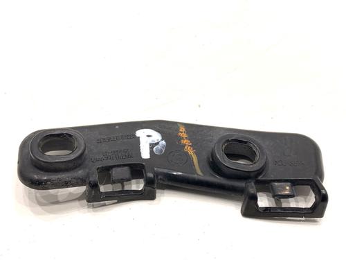 Used Front bumper bracket Front bumper bracket 39337221 39337221