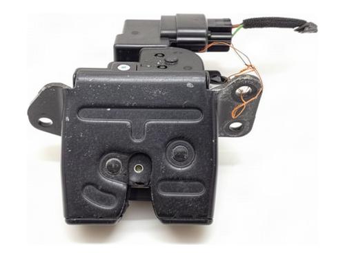 Used Tailgate lock Tailgate lock HYUNDAI i30 (GD) 1.4 (99 hp) 39735782 39735782