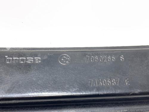 Front left window mechanism BMW 3 (E90) 320 i | BP39329418C22 - Image 5