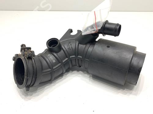 pipe-hyundai-i30-estate-pde-2017-39289711 main image