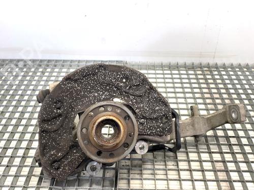 Used Left front steering knuckle Left front steering knuckle MERCEDES-BENZ C-CLASS (W205) C 450 AMG 4-matic (205.064) (367 hp) 39342937 39342937