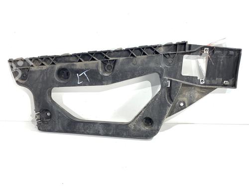 Used Rear bumper bracket Rear bumper bracket 39309708 39309708