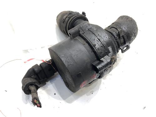 Auxiliary water pump VW ARTEON (3H7, 3H8) 2.0 TDI | BP39360406M111 - Image 2