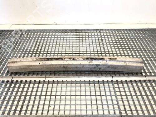 Used Front bumper reinforcement Front bumper reinforcement 39337941 39337941