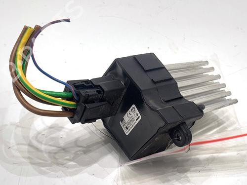 Heater resistor BMW 3 Touring (E46) 318 i | BP39328276M108 - Image 2