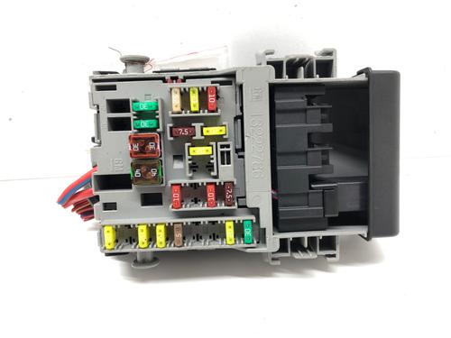 Used Fuse box Fuse box 39274380 39274380