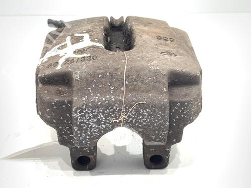 left-front-brake-caliper-bmw-5-touring-f11-2009-2010-2011-2012-2013-2014-2015-2016-2017-39293519 main image