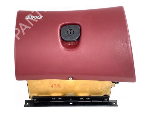 Used Glove box Glove box MASERATI 3200 GT Coupe 3.2 Biturbo V8 32V (369 hp) 39361389 39361389