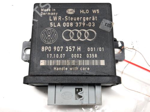 lights-ecu-audi-a6-c6-avant-4f5-2004-2005-2006-2007-2008-2009-2010-2011-39275245 main image