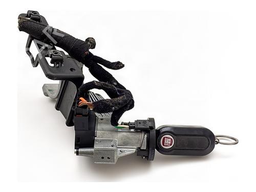 switch-fiat-punto-evo-199_-2008-39371766 main image