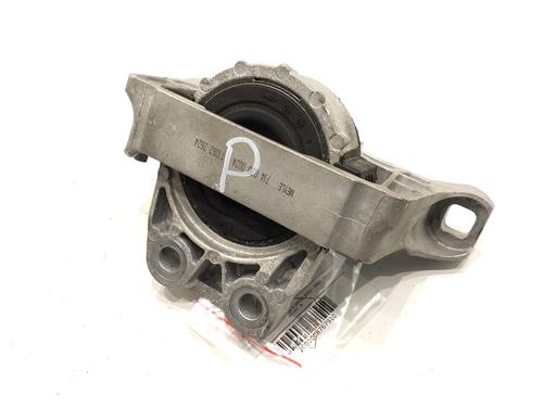 Used Engine mount Engine mount 39335119 39335119