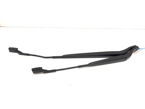front-windshield-wiper-arm-opel-corsa-f-p2jo-2019-39289932 main image