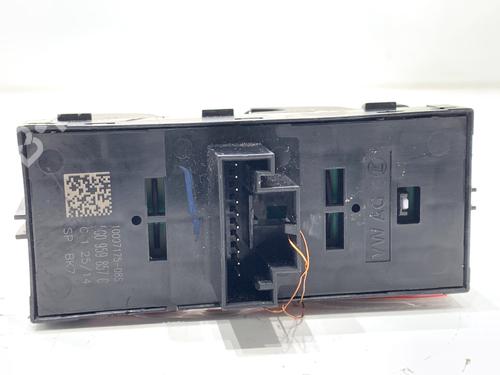 Switch VW GOLF VII Variant (BA5, BV5) 2.0 TDI | BP39388276I30 - Image 2