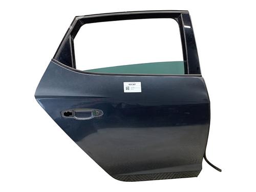 right-rear-door-seat-leon-5f1-2012-2013-2014-2015-2016-2017-2018-2019-2020-2021-39357561 main image