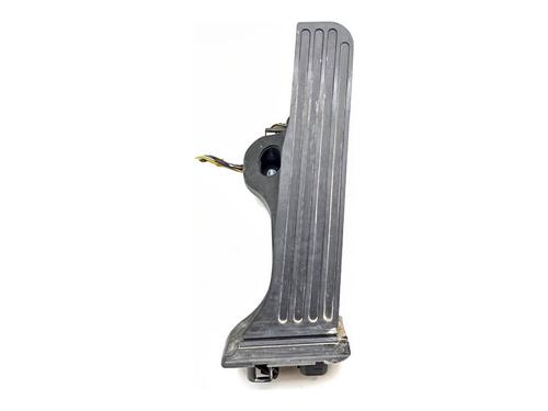 pedal-vw-passat-b7-362-2010-2011-2012-2013-2014-2015-2016-39354710 main image