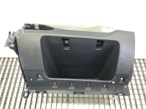 Vano posta oggetti Vano posta oggetti RENAULT KANGOO / GRAND KANGOO II (KW0/1_) 1.5 dCi 75 (KW07, KW10, KW04) (75 hp) 39274387 39274387