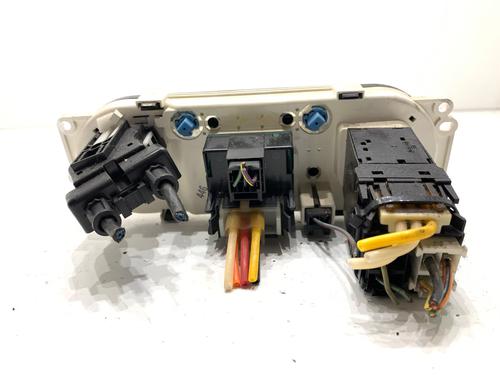 Climate control MAZDA TRIBUTE (EP) 2.0 4WD (EPEW) | BP39377591I5 - Image 4