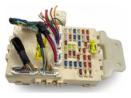 fuse-box-hyundai-ix35-lm-el-elh-2009-2010-2011-2012-2013-2014-2015-2016-39352510 main image
