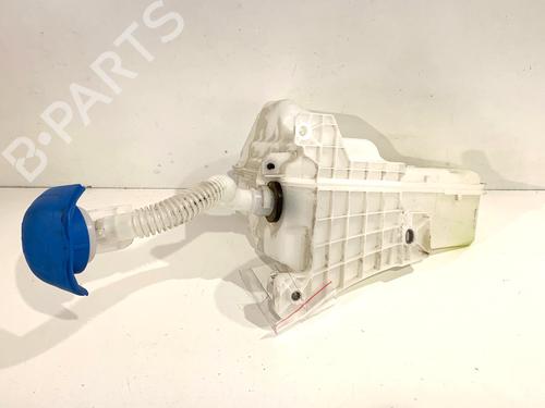 windscreen-washer-tank-skoda-kamiq-nw4-2019-39341635 main image