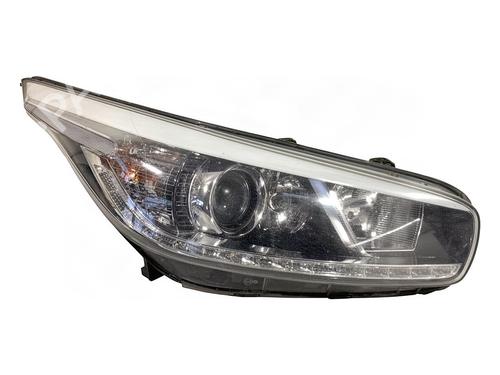 Used Right headlight Right headlight KIA CEE'D Sportswagon (JD) 1.6 CRDi 128 (128 hp) 39940975 39940975