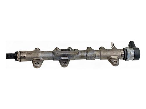 Used Injection rail Injection rail BMW 5 (G30, F90) 520 d Mild-Hybrid (190 hp) 39970808 39970808