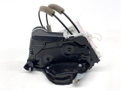 front-right-lock-toyota-yaris-cross-mxp_-2020-39339580 main image