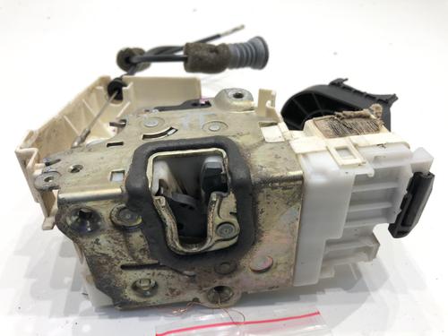rear-right-lock-mercedes-benz-gl-class-x164-2006-2007-2008-2009-2010-2011-2012-39336452 main image