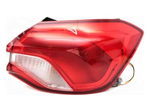 Used Right taillight Right taillight FORD FOCUS IV (HN) 1.0 EcoBoost (125 hp) 40457545 40457545