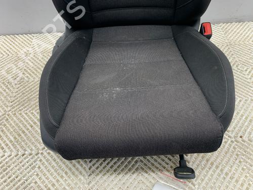 Right front seat VW PASSAT B8 (3G2, CB2) 2.0 TDI | BP39348989C16 - Image 3