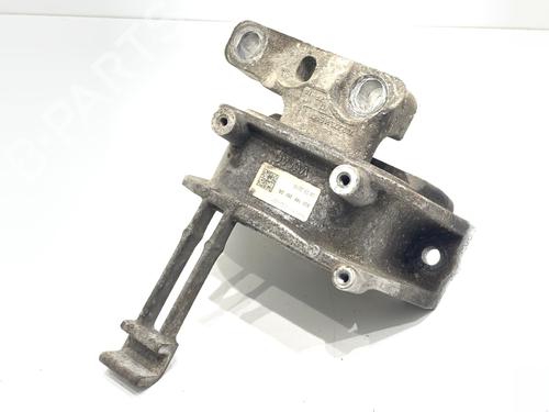 engine-mount-vw-golf-vii-5g1-bq1-be1-be2-2012-2013-2014-2015-2016-2017-2018-2019-2020-2021-39291270 main image