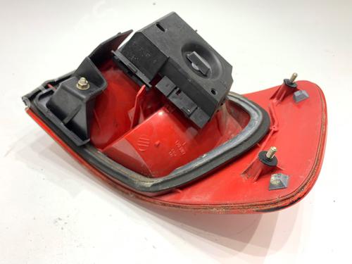 Left taillight AUDI A6 C4 (4A2) 1.8 | BP39304547C34 - Image 4