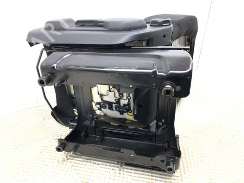 Left front seat OPEL VIVARO C Bus (K0) 1.5 | BP39303304C15 - Image 6